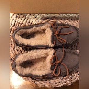 UGG Dakota Moccasin Sippers